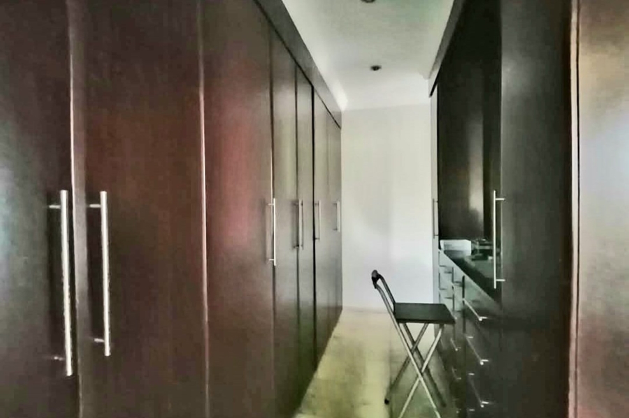 7 Bedroom Property for Sale in Oranjeville Free State